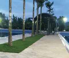 南桥游泳池休息厅